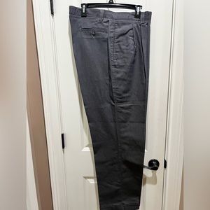 Men’s Bill Blass Dress Slacks, Gray, Size 38x32